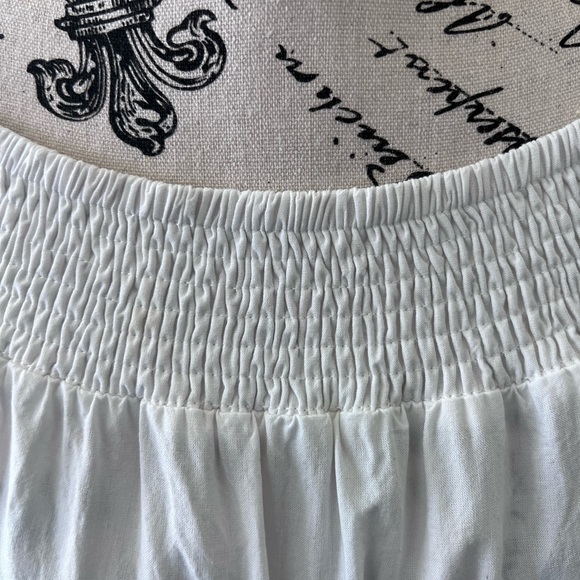 Show Me Your Mumu Boho Presley Embroidered Tunic White with Blue Flower Sz S - Picture 10 of 10